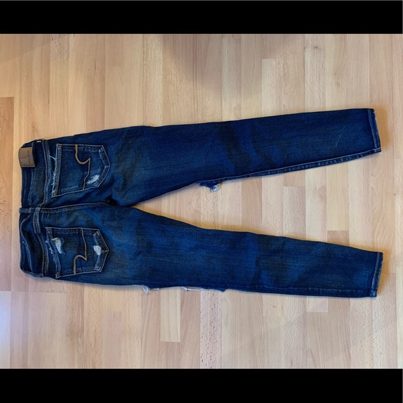 American Eagle Ripped Jeggings - Picture 2 of 3